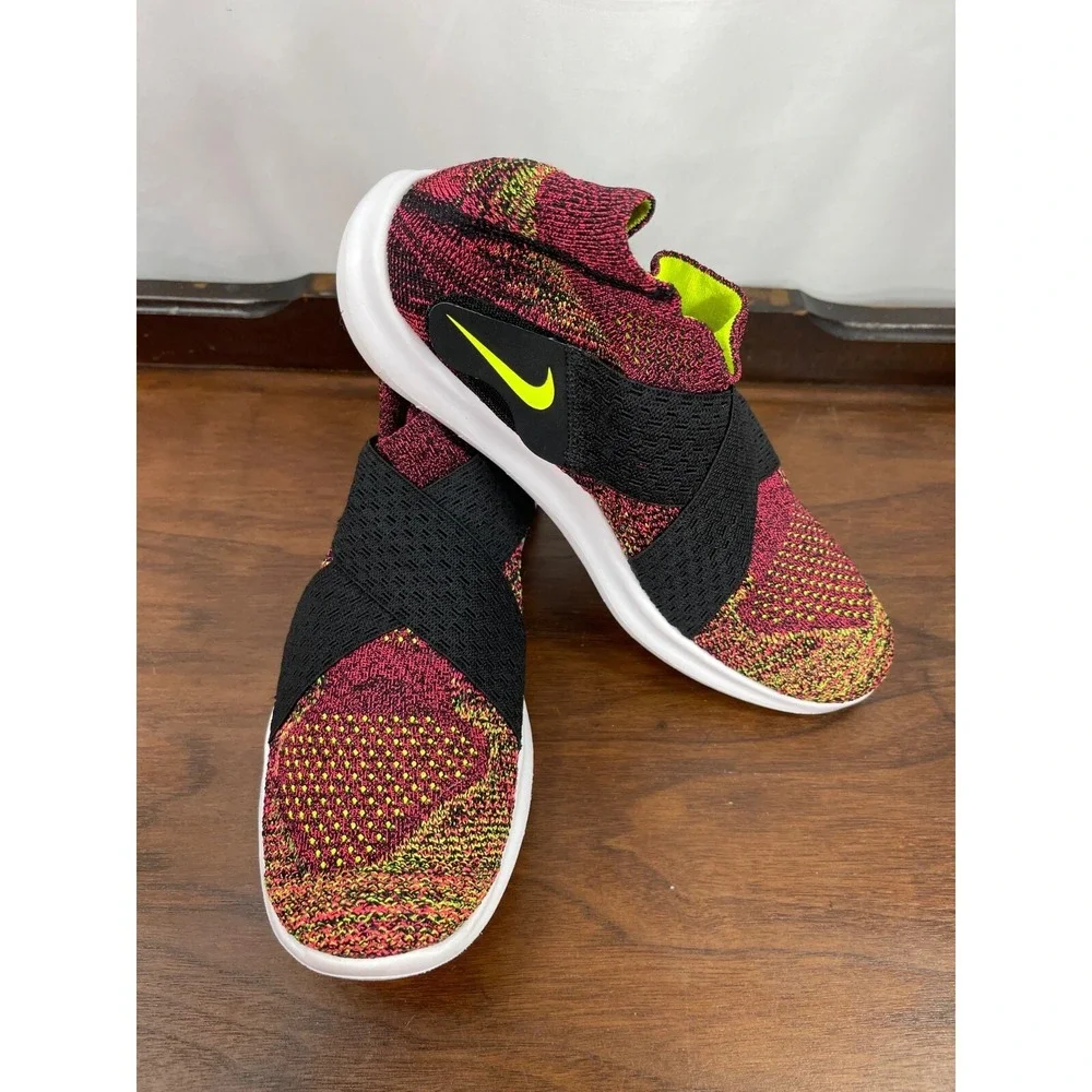 Flyknit Free Nike RN Motion Multicolor Running Shoe 880846-004 Women Size 7 EUC